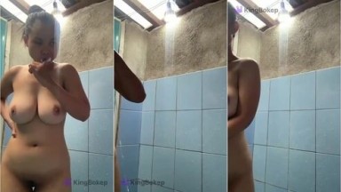 Video Nontonin Tiktoker Toge Indarsnr Mandi - Lingbokep