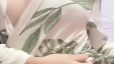 Sofia Cantik Buka Dikit Sayang Toket Gemes Dream - playbokep